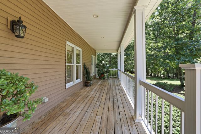 8721 Skitts Mountain Road, Clermont, GA 30527