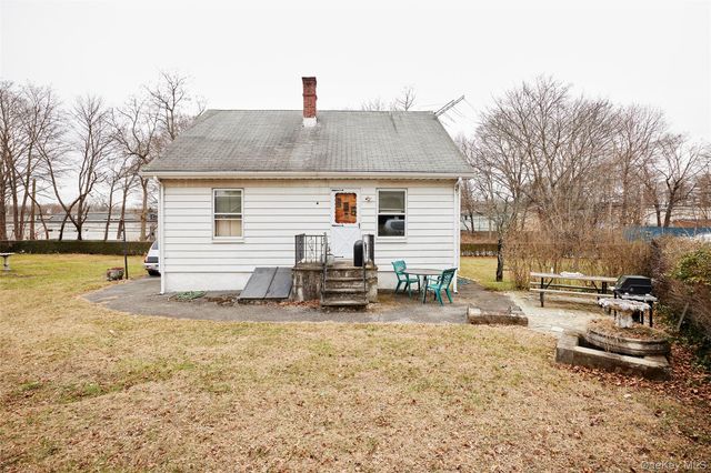 3 Clinton Avenue, Pleasantville, NY 10570