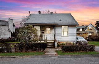 3 Clinton Avenue, Pleasantville, NY 10570