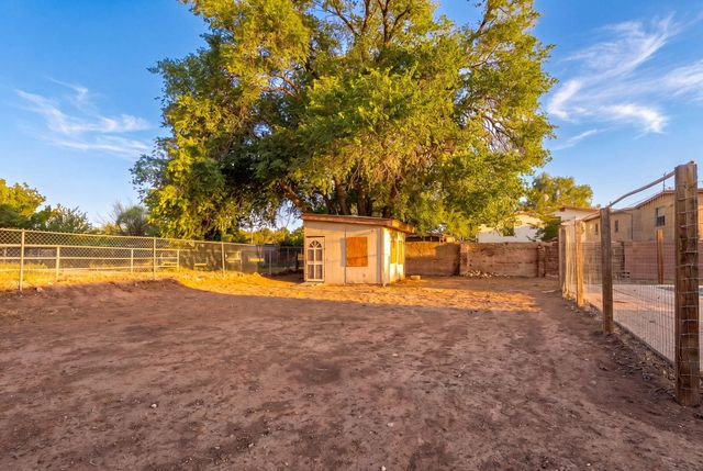 4235 HIGHWAY 314 SW, Los Lunas, NM 87031