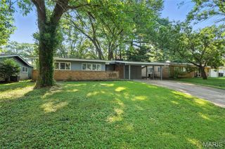 410 Allen Drive, Florissant, MO 63033