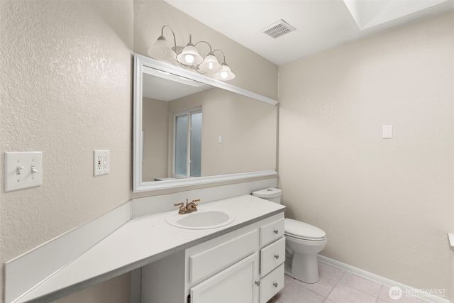 2415 SW Tyndell Circle, Tumwater, WA 98512