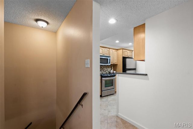 1423 Peacock Lane, Brentwood, MO 63144