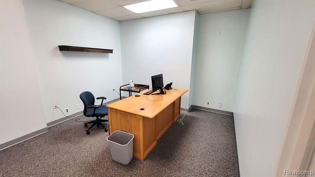 42448 Cherry Hill Road, Canton, MI 48187