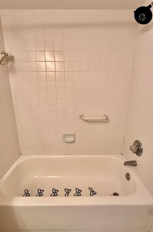 6090 N Sabal Palm Boulevard 108, Tamarac, FL 33319