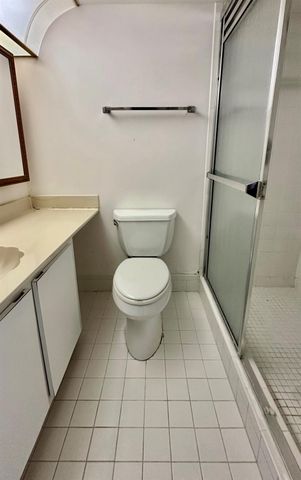 6090 N Sabal Palm Boulevard 108, Tamarac, FL 33319