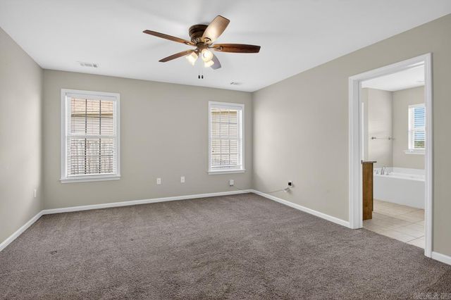5721 Heritage Heights Drive, Benton, AR 72019