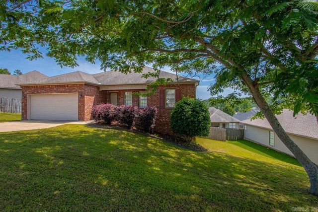 5721 Heritage Heights Drive, Benton, AR 72019