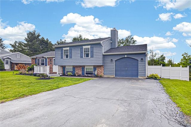 7 Clintonview Road, New Hartford, NY 13413