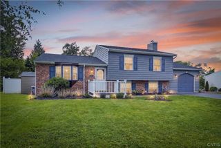 7 Clintonview Road, New Hartford, NY 13413