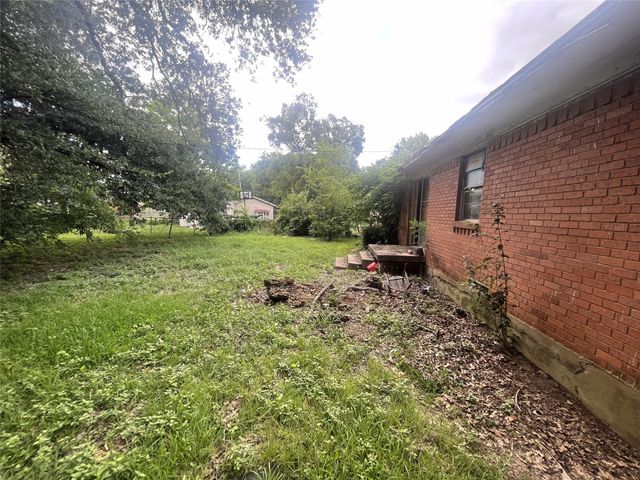 459 Alcorn Avenue, Dallas, TX 75217