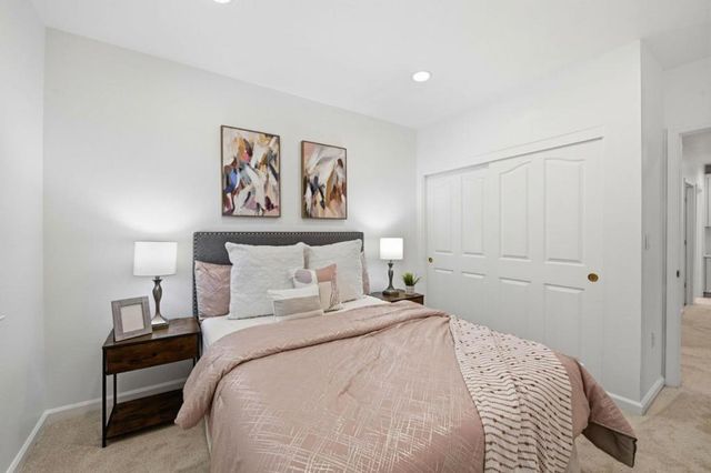2177 Ceynowa, San Jose, CA 95121