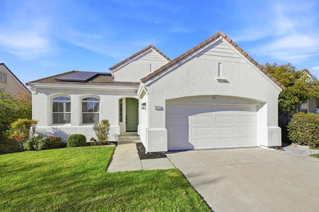 2177 Ceynowa, San Jose, CA 95121