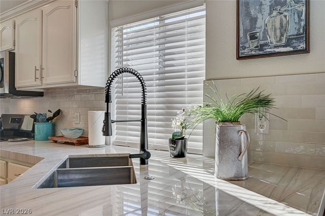 1808 STABLEGATE Avenue, Henderson, NV 89012