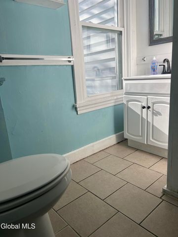 38 Southern Boulevard, Albany, NY 12209