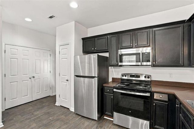 8260 Oakley Circle, Union City, GA 30291
