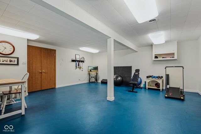 3611 Hunter Place, Columbus, IN 47203