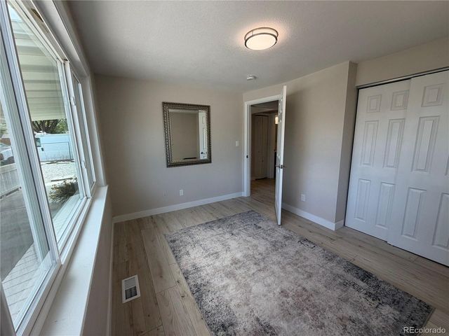 1721 N Argonne St, Aurora, CO 80011