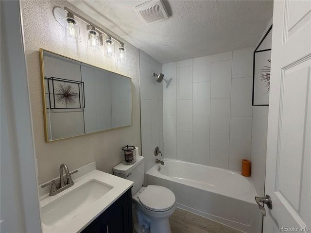 1721 N Argonne St, Aurora, CO 80011