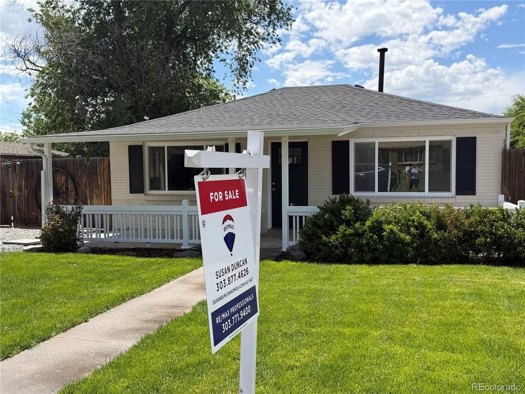 1721 N Argonne St, Aurora, CO 80011