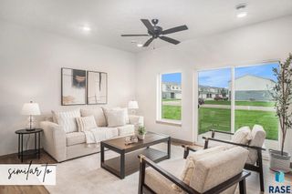 2806 S Broek Dr, Sioux Falls, SD 57106