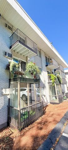 250 Nesmith St C9, Lowell, MA 01852