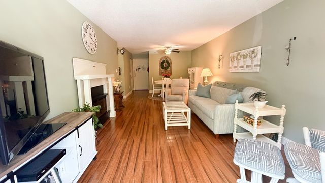 250 Nesmith St C9, Lowell, MA 01852