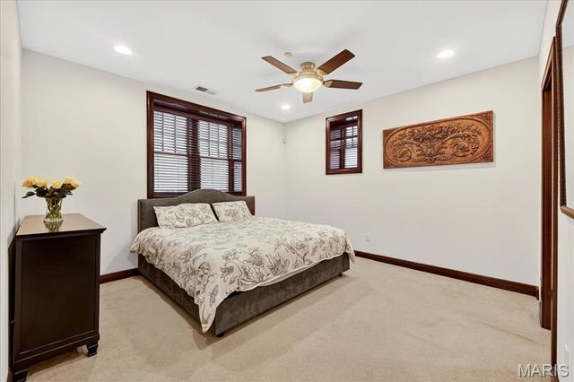 4540 Lindell Boulevard 102, St Louis, MO 63108