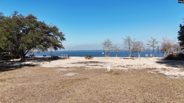 323 Knott Drive, Eutawville, SC 29048