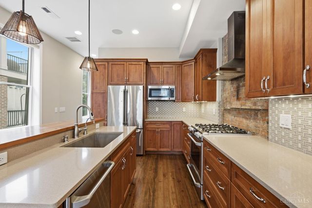 1329 Republic Street, Cincinnati, OH 45202