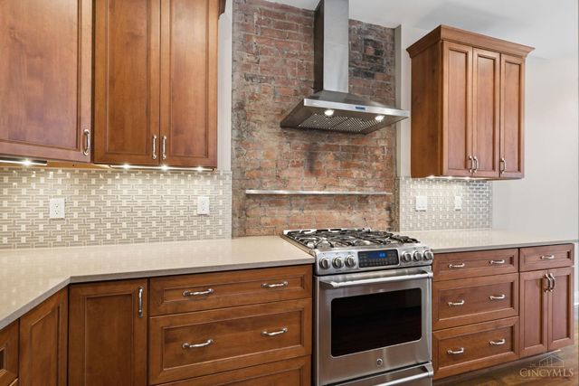 1329 Republic Street, Cincinnati, OH 45202