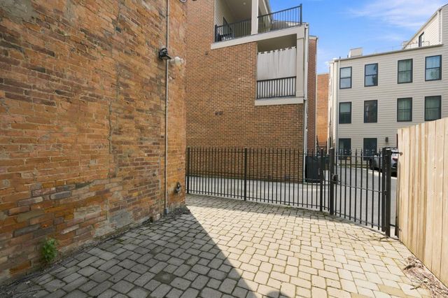 1329 Republic Street, Cincinnati, OH 45202
