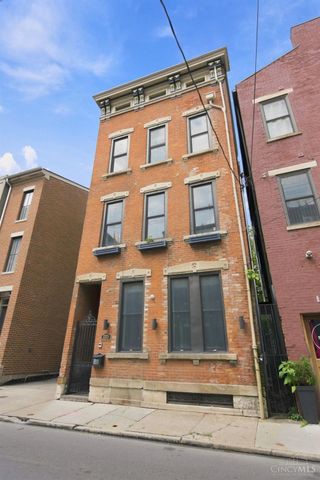 1329 Republic Street, Cincinnati, OH 45202