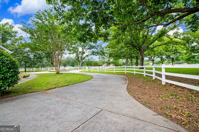 13700 Hughes Crossing, Hampton, GA 30228