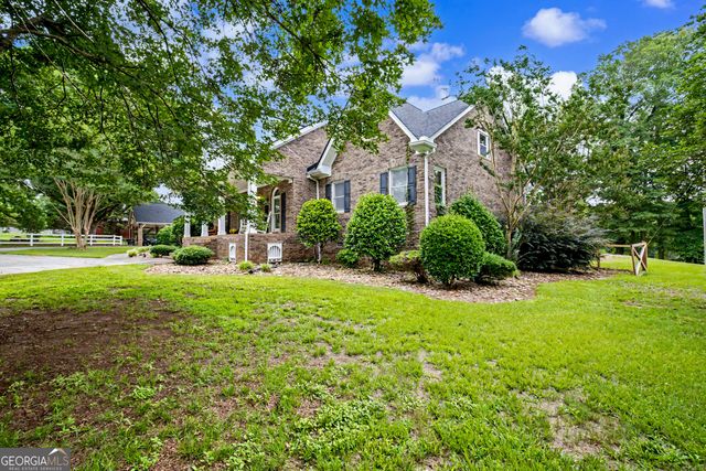 13700 Hughes Crossing, Hampton, GA 30228