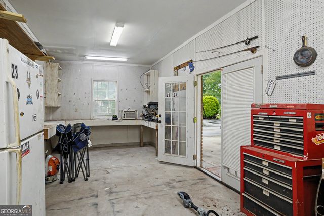 13700 Hughes Crossing, Hampton, GA 30228
