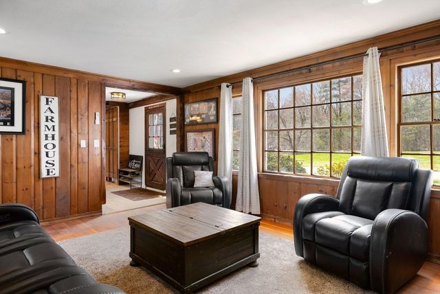 16 Marsh Lane, Hampton Falls, NH 03844