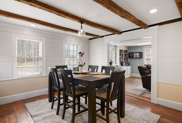 16 Marsh Lane, Hampton Falls, NH 03844