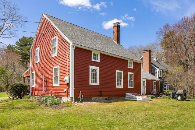 16 Marsh Lane, Hampton Falls, NH 03844