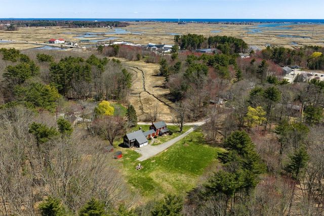 16 Marsh Lane, Hampton Falls, NH 03844