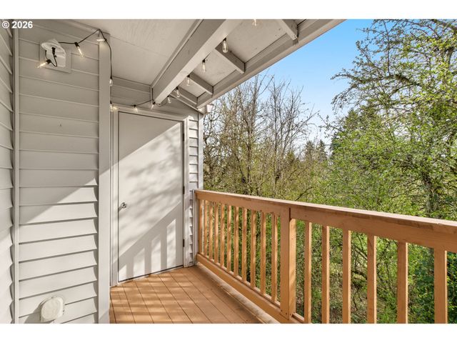 10660 Sw DAVIES Rd 40, Beaverton, OR 97008