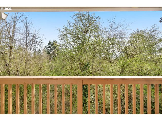 10660 Sw DAVIES Rd 40, Beaverton, OR 97008