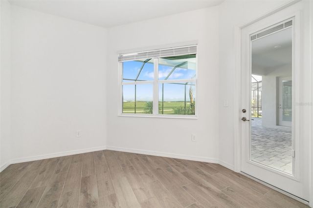 5613 LIGHTNING WHELK LANE, Lakewood Ranch, FL 34211