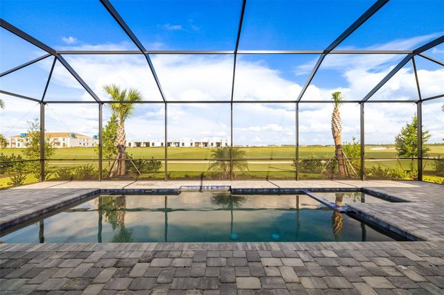 5613 LIGHTNING WHELK LANE, Lakewood Ranch, FL 34211