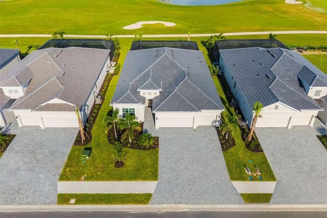 5613 LIGHTNING WHELK LANE, Lakewood Ranch, FL 34211