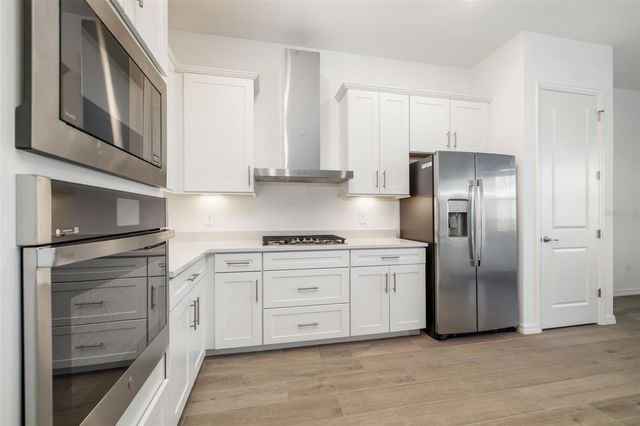 5613 LIGHTNING WHELK LANE, Lakewood Ranch, FL 34211