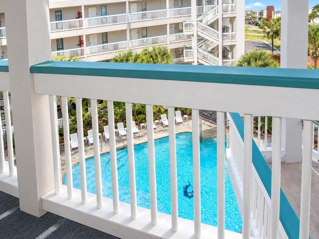 6102 Seawall Boulevard 393, Galveston, TX 77551