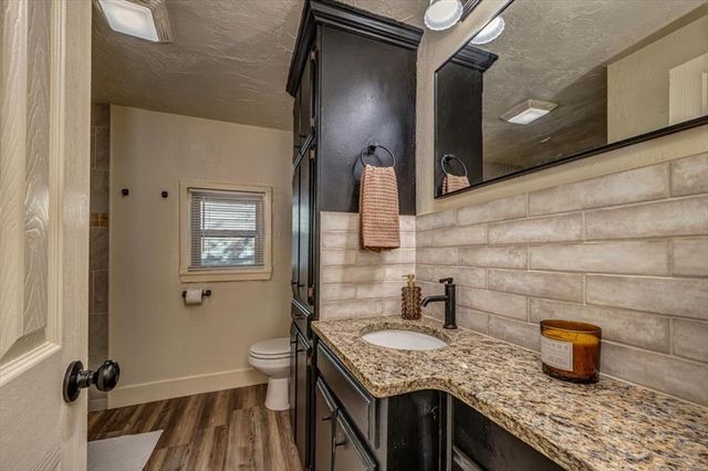 1805 E University Avenue, Guthrie, OK 73044