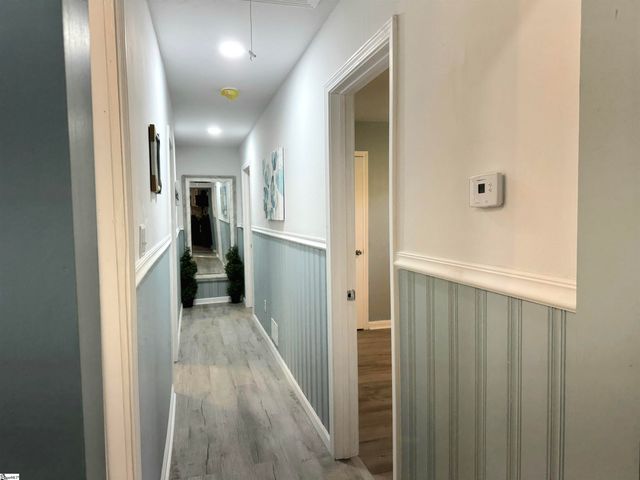 128 Applewood Lane, Spartanburg, SC 29307