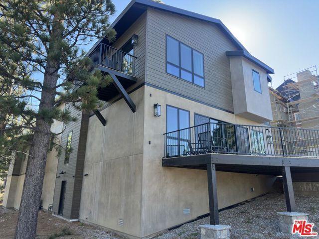 101 Mill Pond Road, Lake Arrowhead, CA 92352